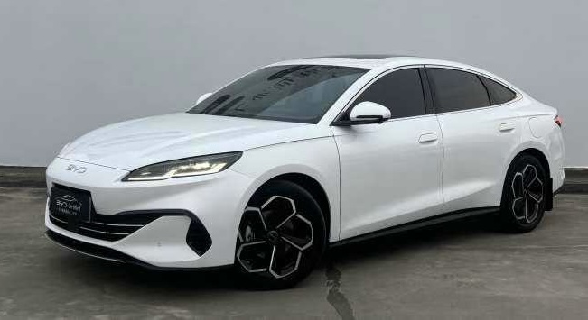 2024 BYD Seal 06 DM-i 120km Flagship