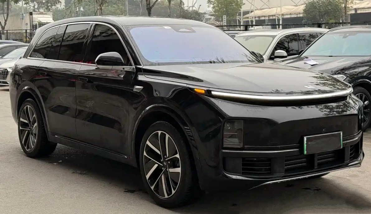 2023 Li Auto L8 Pro EREV