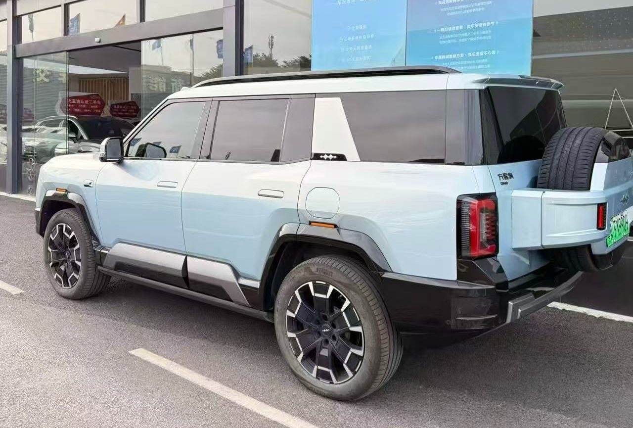 2025 FangChengBao Bao 8 Zhiyong Flagship 6-Seater Original Paint 17978km