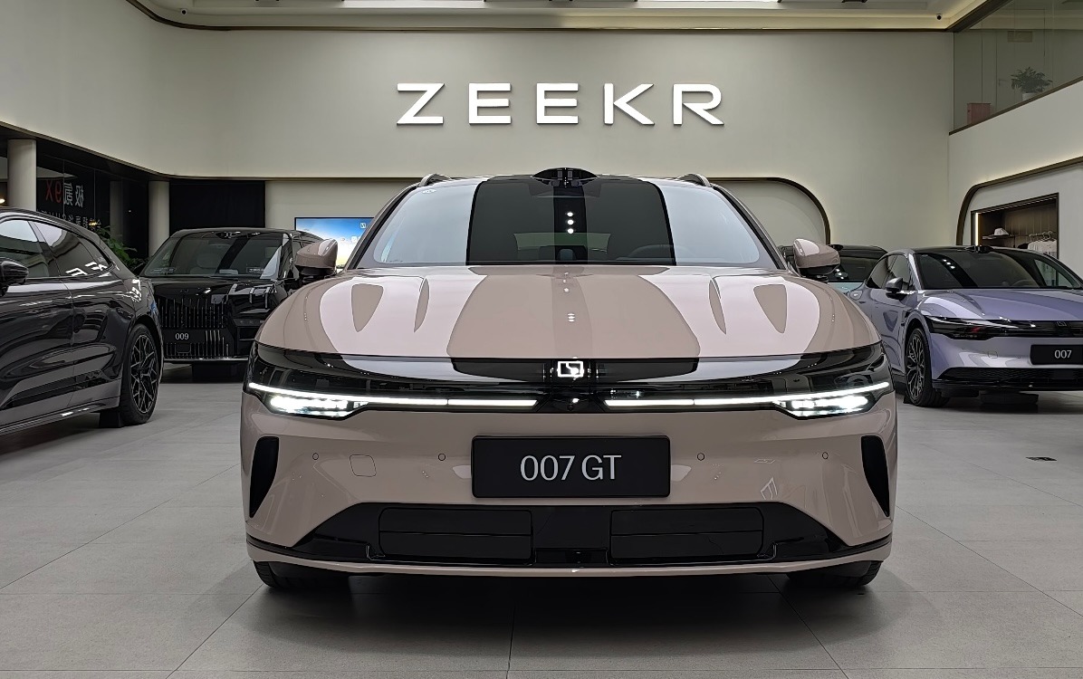 2025 ZEEKR 007 GT - Brand New (2km Mileage)