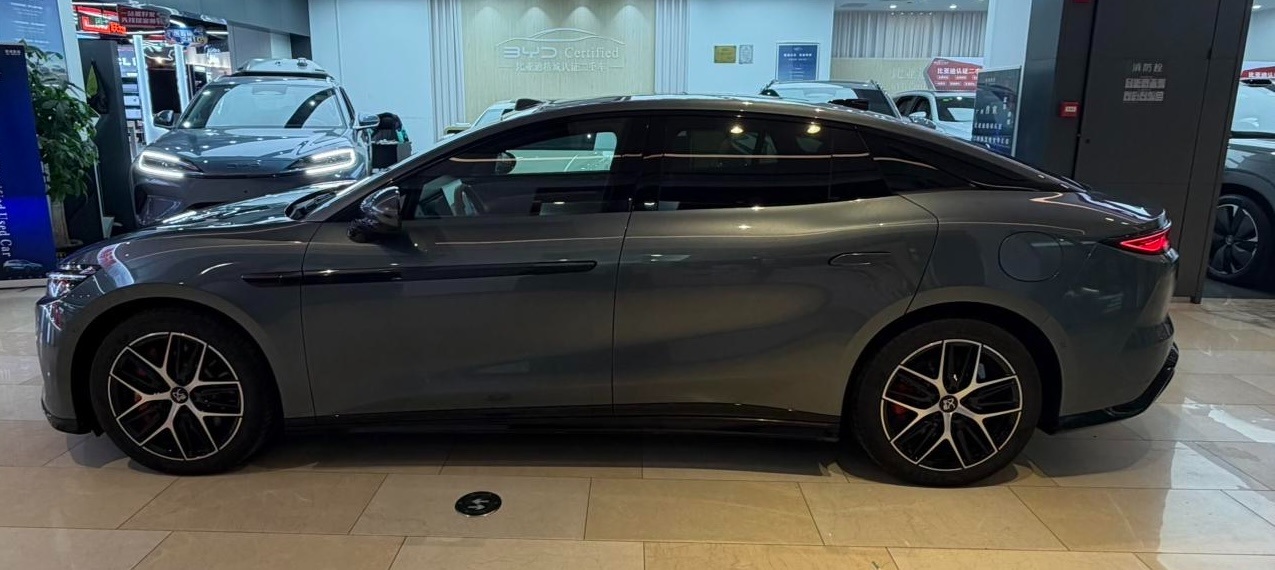 2025 BYD Han L DM-p 4WD LiDAR Flagship Edition Original Paint 4013km