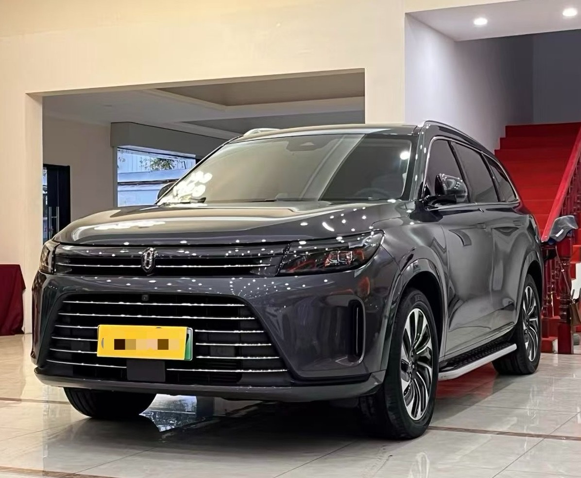 2022 AITO M7 1.5T 4WD Luxury 6-Seater - Original Paint (101000km)