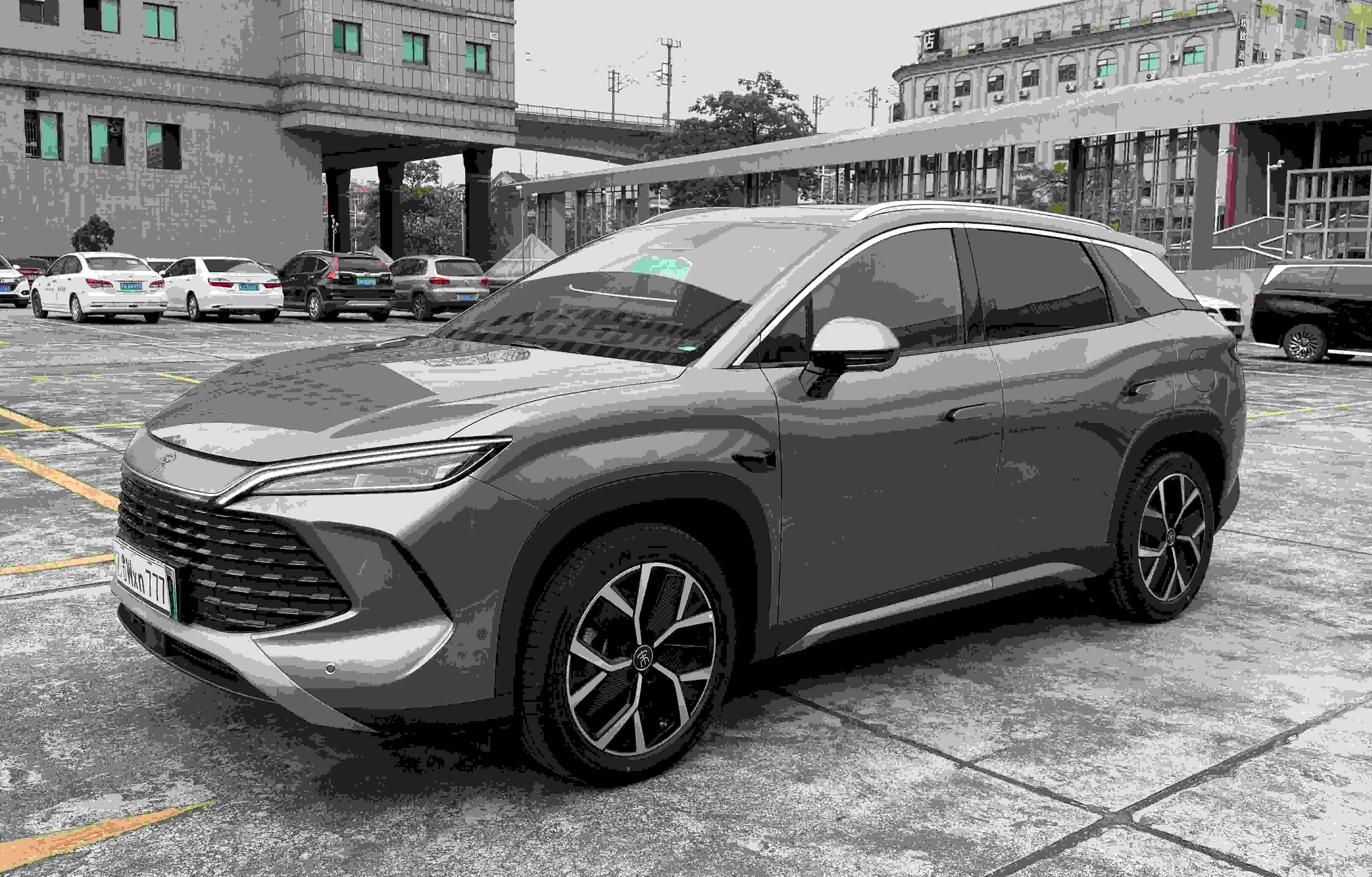 2025 BYD Song L DM-i ADAS 160km Excellence Edition Original Paint 1070km